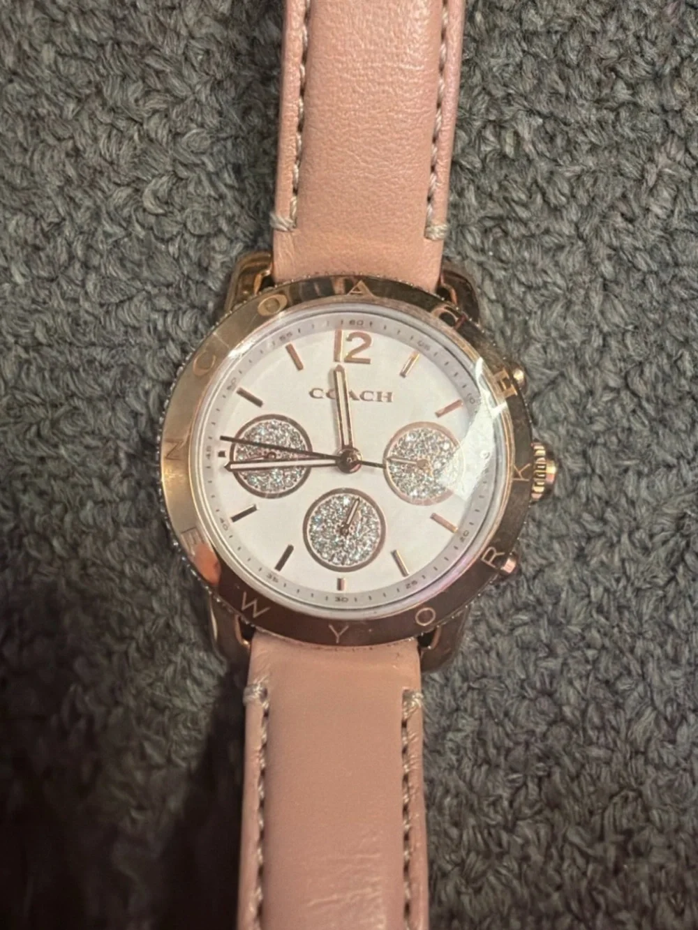 Coach Blush Pink Leather Watch Rose Gold Crystal Dial Women’s